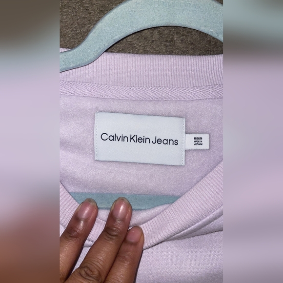 Calvin Klein size medium sweater - Picture 3 of 4